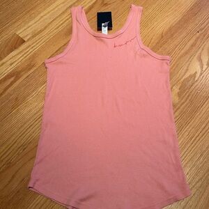 NWT Burn Boot Camp Apricot Ribbed Tank Top. Size S